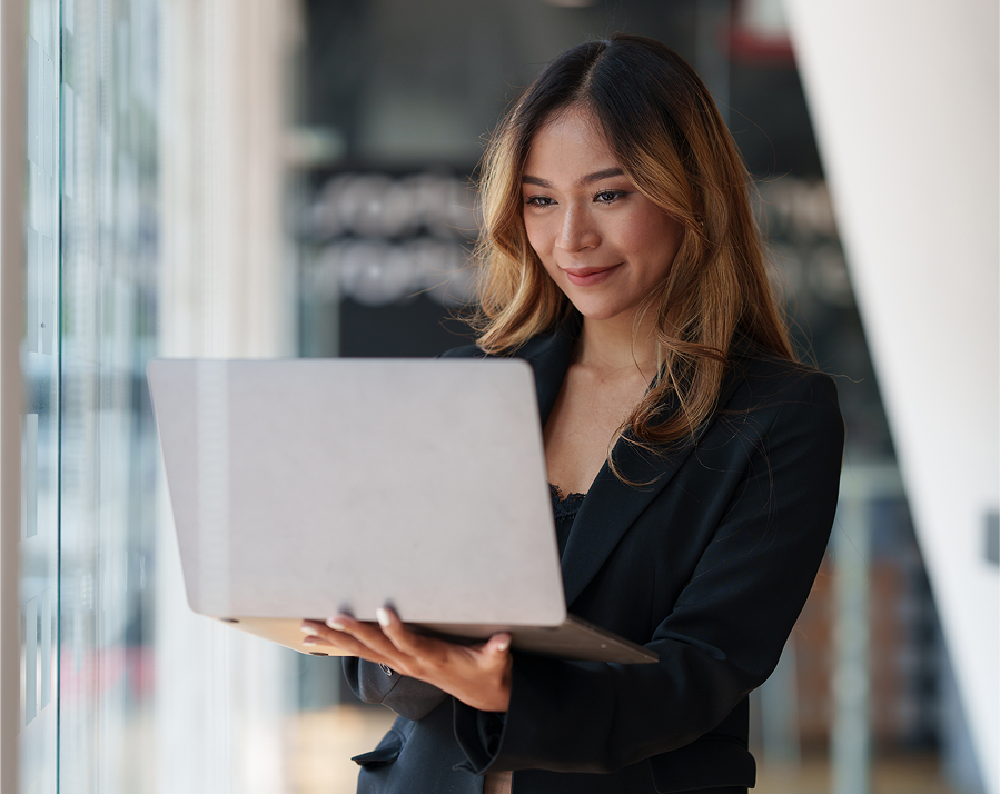 Professional virtual assistant with laptop